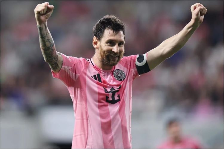 Lionel Messi cərimə zərbəsindən vurulan qolların sayına görə Jairə çatıb