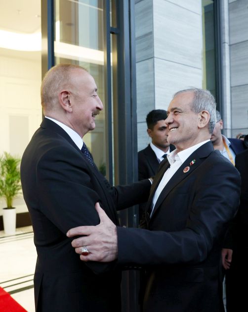 Bişkekdə Azərbaycan və İran prezidentlərinin görüşü olub <font color='red'> - YENİLƏNƏCƏK</font><font color=red> - FOTOLAR</font>