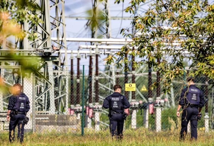 Almaniyada elektrik infrastrukturuna qarşı törədilən təxribatlarla əlaqədar araşdırmalar aparılır