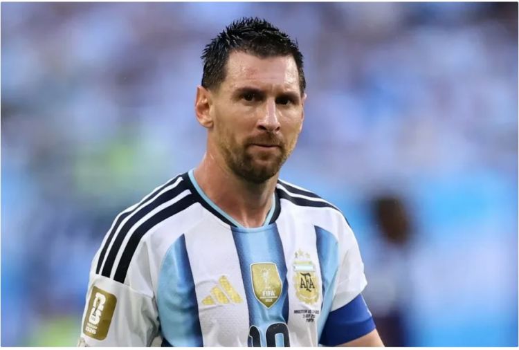 Lionel Messi 17-ci dəfə "Qızıl top" mükafatına namizəd göstərilib