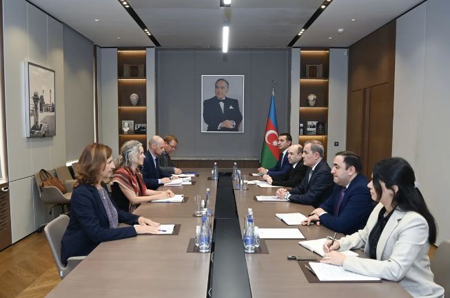 Ceyhun Bayramov Maqdalena Qrono ilə Azərbaycan-Aİ əməkdaşlığını müzakirə edib<font color=red> - FOTOLAR</font>