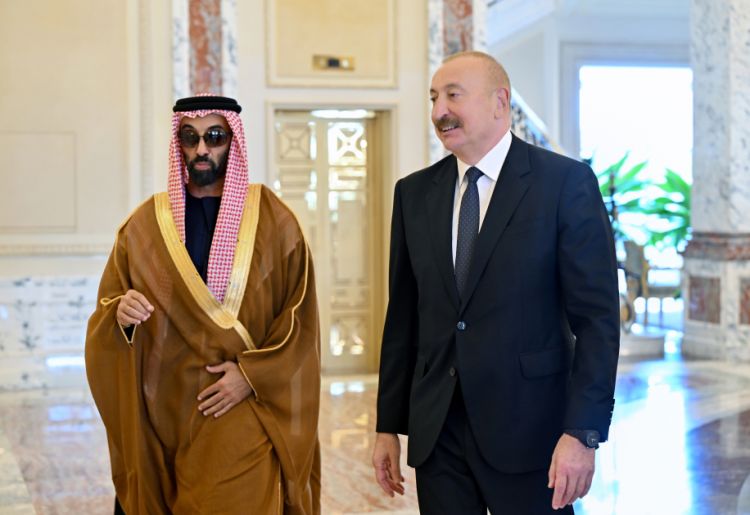 Prezident İlham Əliyev Birləşmiş Ərəb Əmirliklərinin milli təhlükəsizlik müşavirini qəbul edib<font color=red> - FOTOLAR</font>