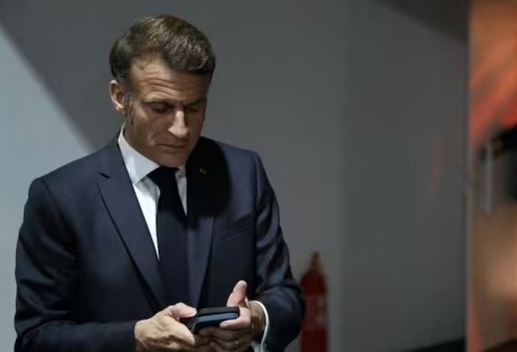 Fransada uşaqların sosial şəbəkələrə girişinin qadağan edilməsi ilə bağlı yeni qanun layihəsi hazırlanıb