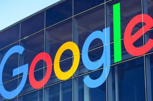 İrlandiya "Google"u 403 milyon avro cərimələyib