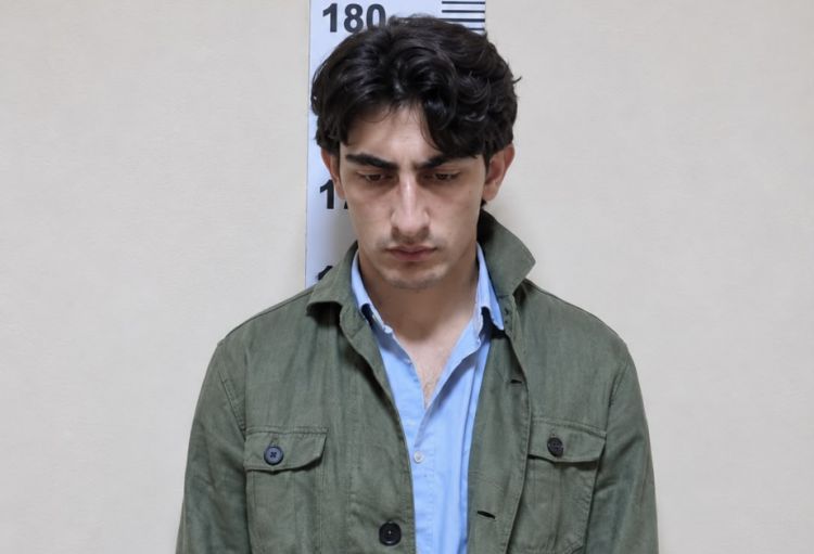 Xaricdə iş və müxtəlif vədlərlə dələduzluq edən şəxs saxlanılıb