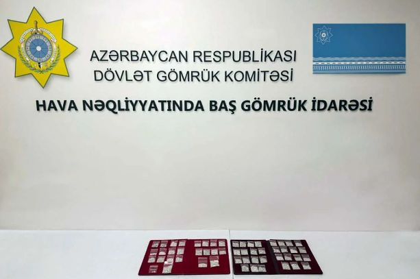 Şarja-Bakı reysi ilə gələn sərnişindən dəyəri 4 milyon manatdan çox brilyant aşkar edilib