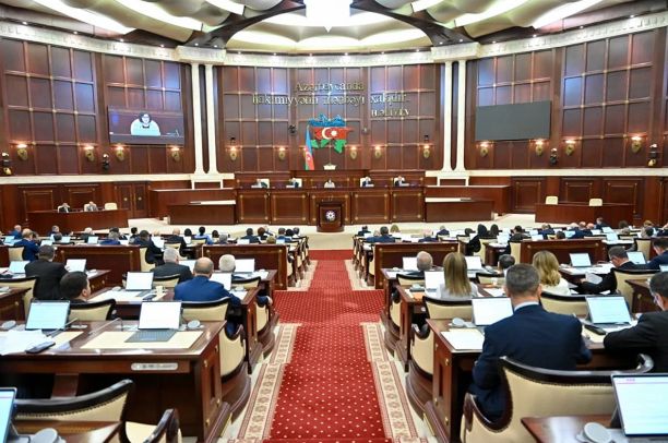 Terrorla mübarizə ilə bağlı Cinayət və Cinayət-Prosessual məcəllələrinə dəyişikliklər ilk oxunuşdan keçib