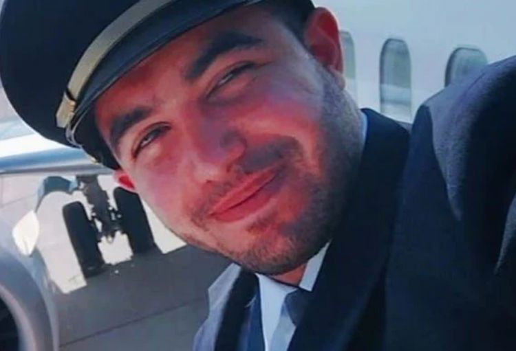 “Flydubai” təyyarəsini qaçırmağa cəhddə şübhəli bilinən pilot Böyük Britaniya universitetində yoxlamadan keçməyib