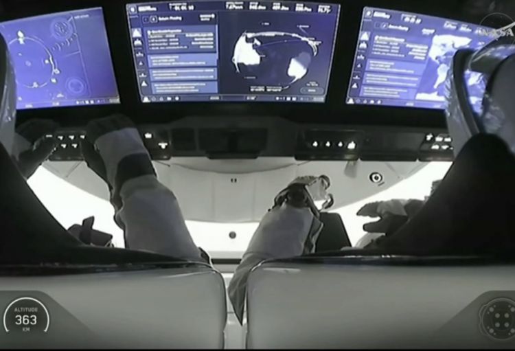 NASA-nın “Crew-12” heyəti 237 günlük kosmik missiyadan sonra Yerə qayıdır