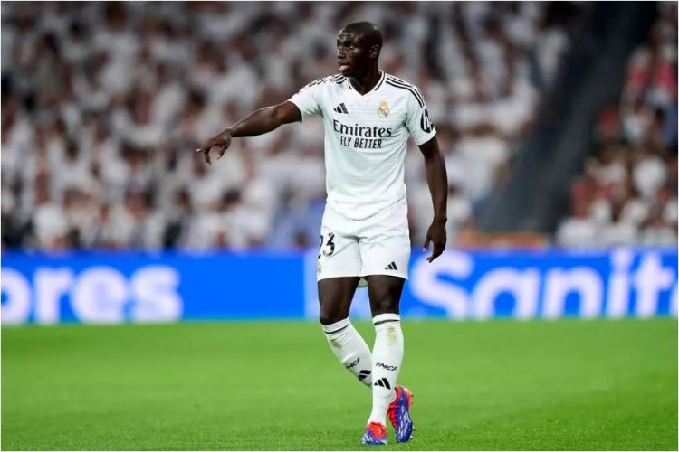 "Real"ın müdafiəçisi Ferlan Mendi 5 aydan sonra məşqlərə başlayıb