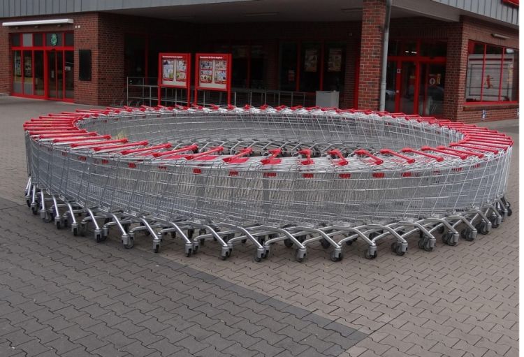 Fransada genişmiqyaslı kiberhücum: Supermarketlərdə ərzaq məhsulları məhv edilir