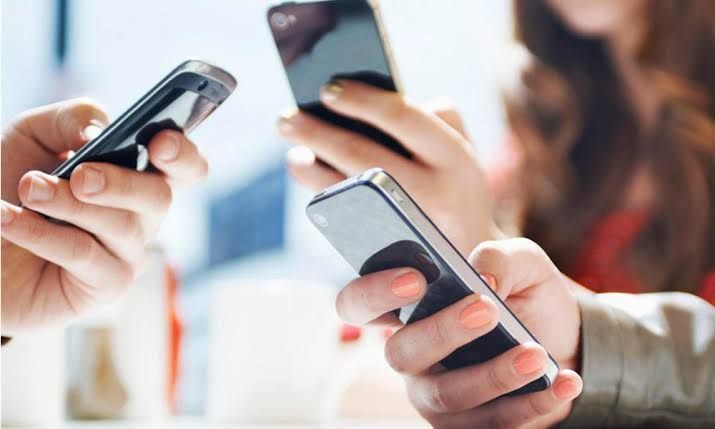 Azərbaycanda mobil rabitə bazarı 3 %-dən çox böyüyüb