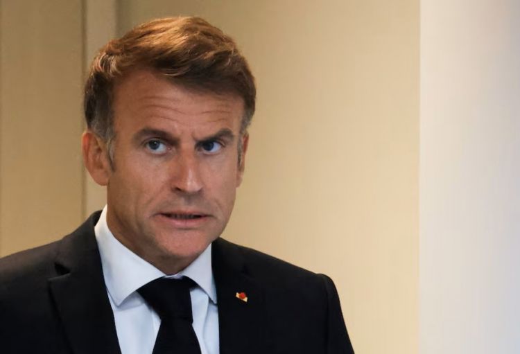 “Reuters”: Fransada iğtişaşlar Makronu “axsaq ördəyə” çevirib
