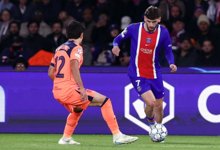 PSJ-nin gürcü futbolçusu üçün mövsüm erkən bitib