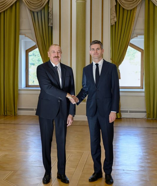 Azərbaycan Prezidenti İlham Əliyev Niderlandın xarici işlər nazirini qəbul edib<font color=red> - FOTOLAR</font>