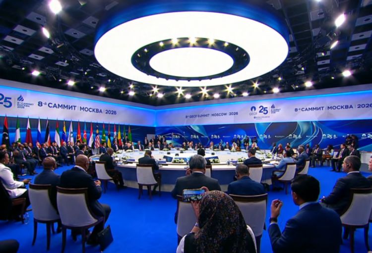 Vladimir Putin: Təbii qaza qlobal tələbat ildə 5,5 trilyon kubmetrə qədər arta bilər