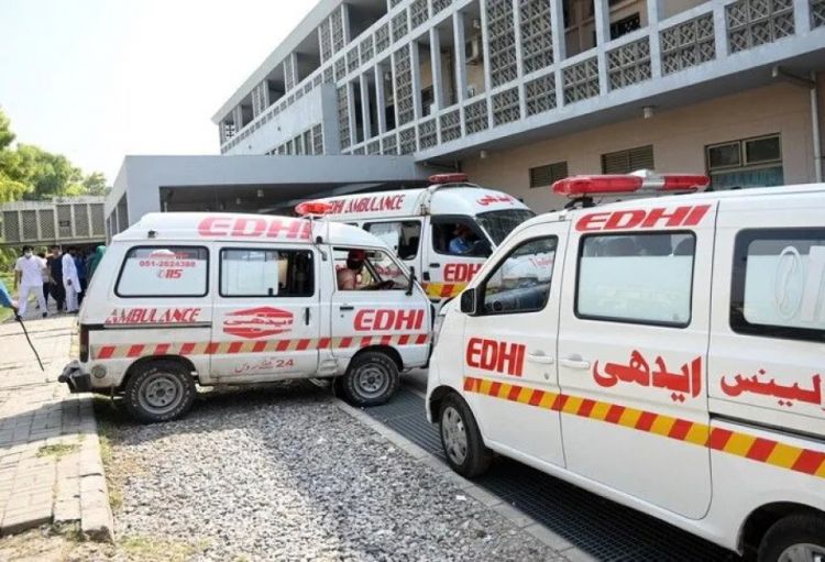 Pakistanda ambulansın partlaması nəticəsində 9 nəfər ölüb